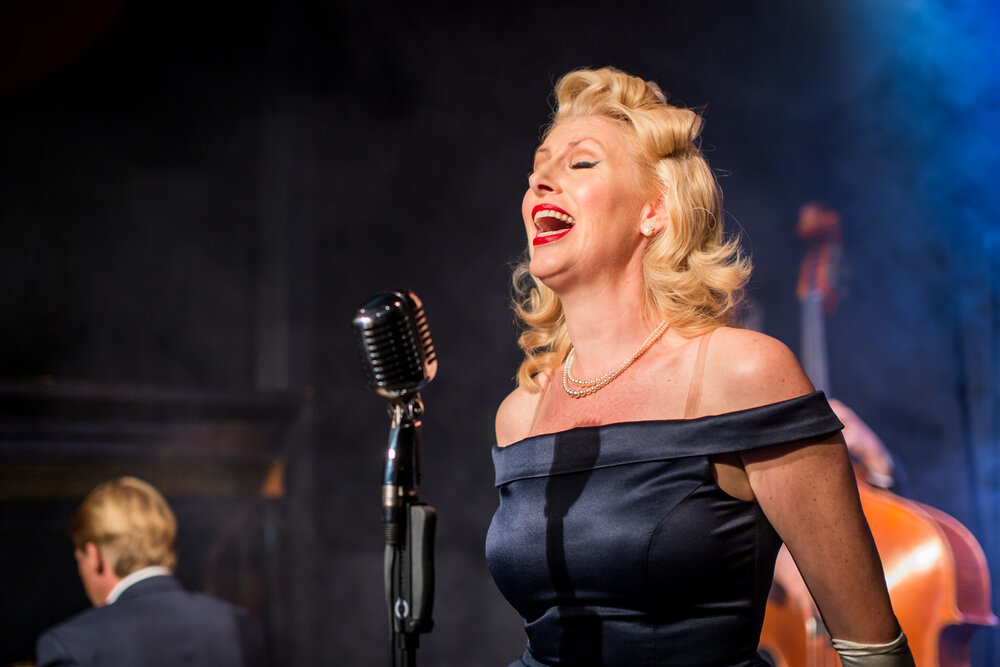 Peggy Lee Tribute met Corinna Kramer en The Cosmopolitans