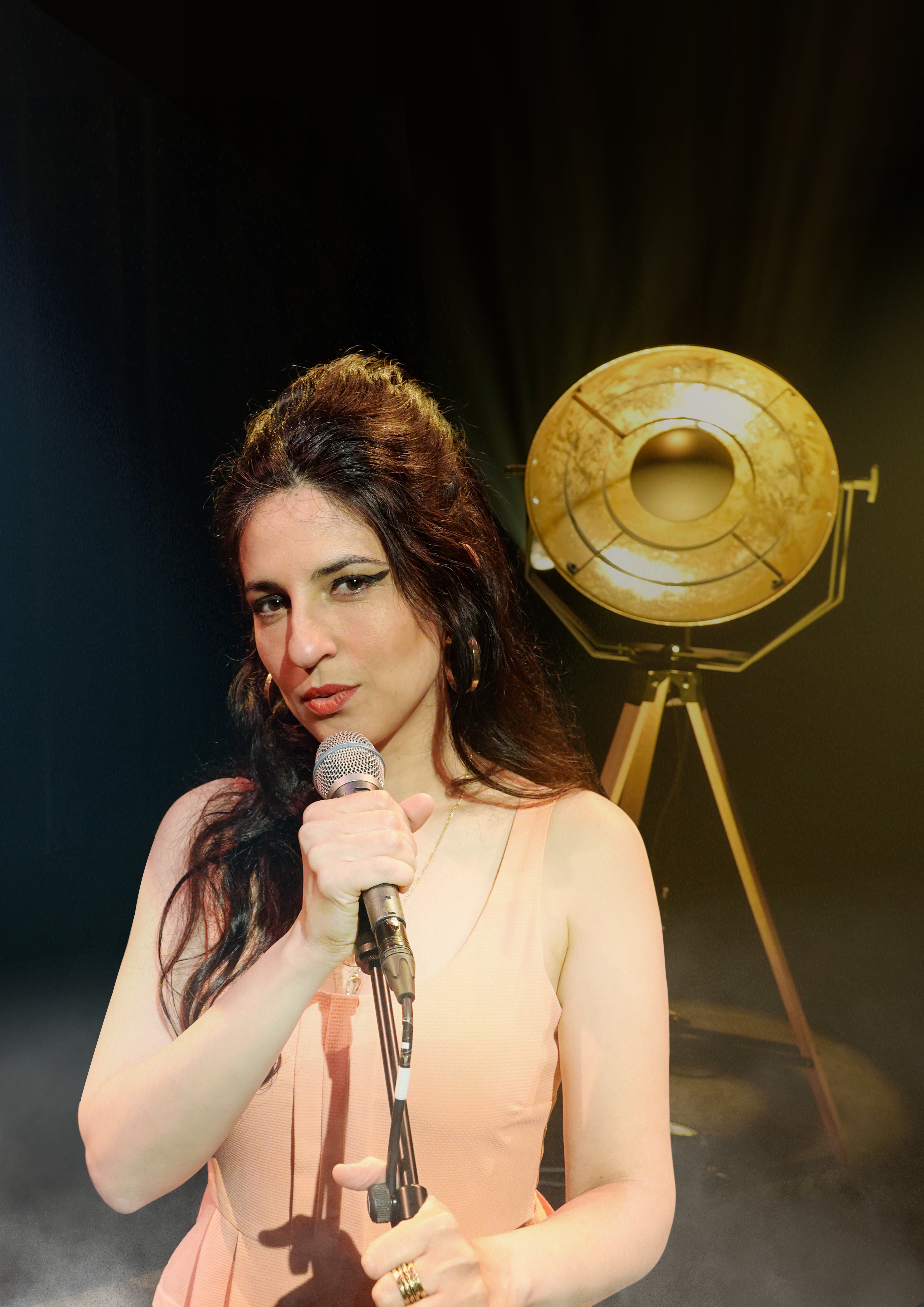 Nani Vazana Amy Winehouse Tribute met Nani Vazana