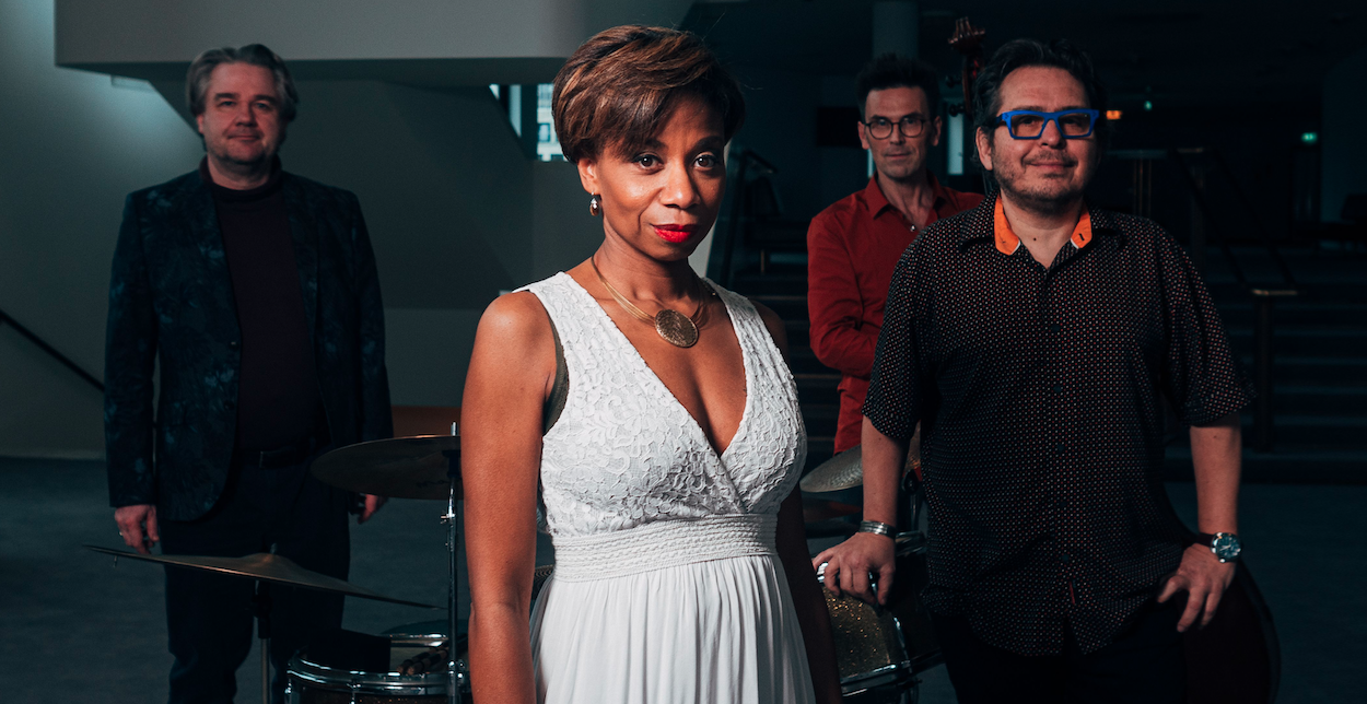 Italian Opera Meets Jazz. Mike del Ferro &amp; Christina Clark