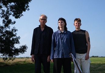 Sunflower Singersongwriter Trio Sunflower Singersongwriter Trio