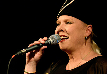 Masha Bijlsma ft. Ben van den Dungen Masha Bijlsma