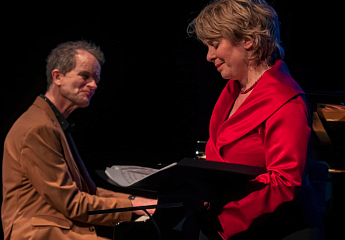 Bach Unlimited met Bert van den Brink en Johannette Zomer. Bert van den brink & Johannette Zomer